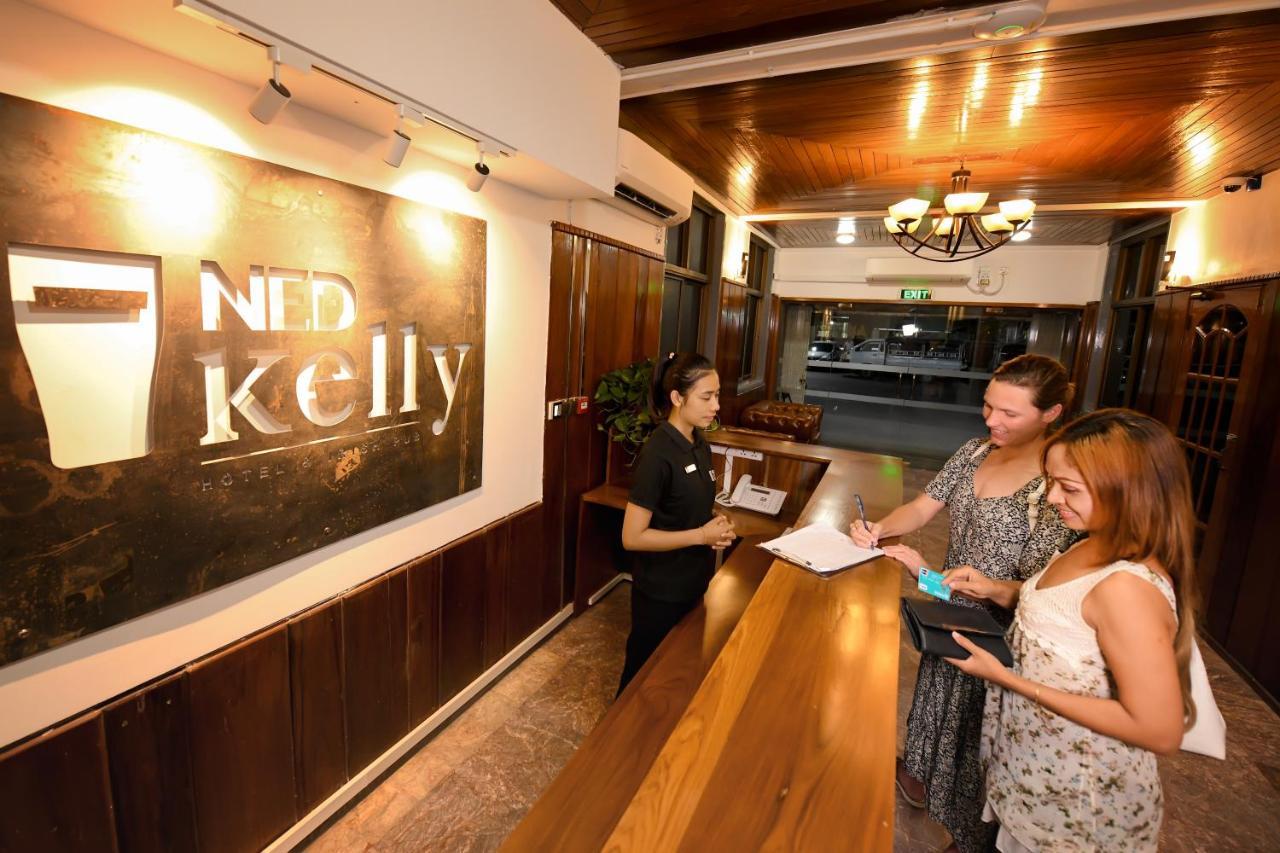 Ned Kelly Hotel & Irish Pub Mandalay Exteriér fotografie